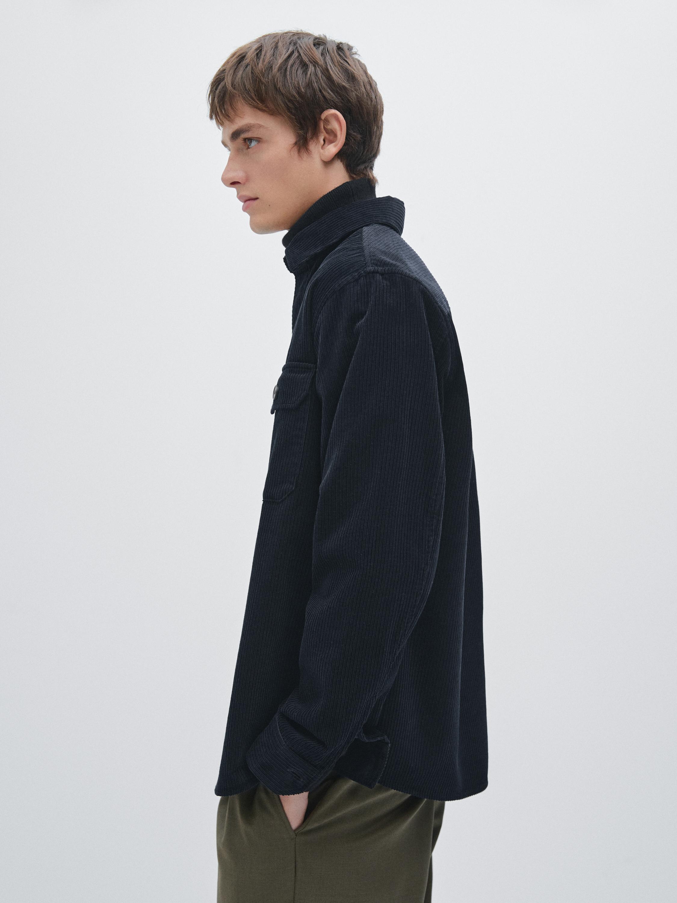 Surchemise poches en velours côtelé